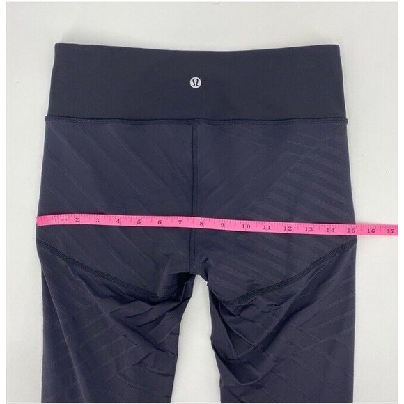 Lululemon Hot Like Agni Crop Full-On Luxtreme Mesh Leggings Black Size 6 EUC - Picture 11 of 12